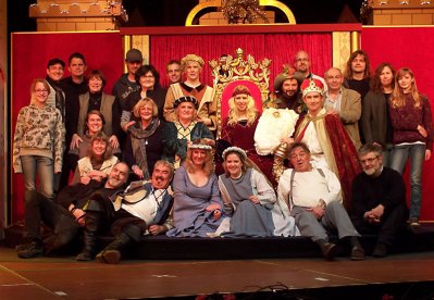 Gruppenfoto des gesamten Märchenteams vom Kulturring 2010